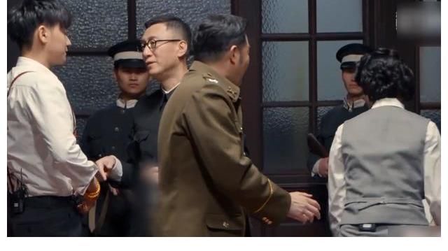 那英|孙红雷的演技堪称“鲜肉杀手”，首期剧本杀就把黄子韬忽悠到自闭