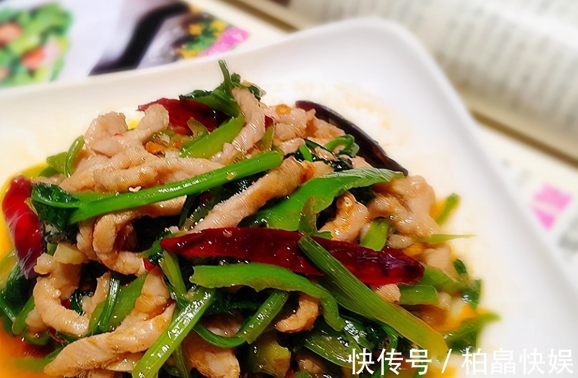 常吃|女性不想老太快，常吃三种美食，补血益气，延缓衰老，滋补身体