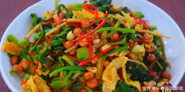 凉拌菠菜最好吃的家庭做法,简单美味又解馋,看看你喜欢吃不