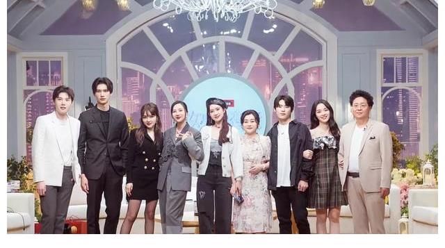 拋開甜蜜濾鏡，《女兒們的戀愛》第四季什么更讓人“上頭”？