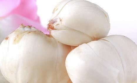 常吃|皱纹“害怕”的几种食物,女人常吃,补充胶原蛋白,越吃越年轻