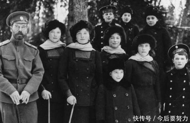 乌克兰|苏俄内战时期“三国演义”红军和白军大战,黑军又是什么角色