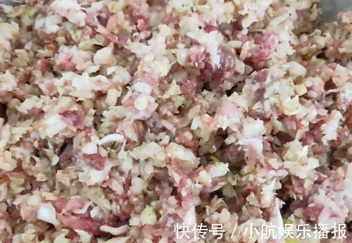 十三香|包子这样做,薄皮大馅,又香又软,凉了也不硬,蒸了一大锅没够吃