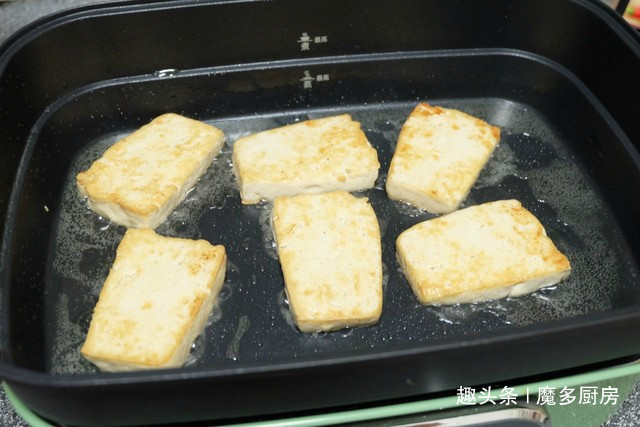 寿喜锅自己做，半碗调味汁一浇，从此告别水煮菜，还能越吃越瘦