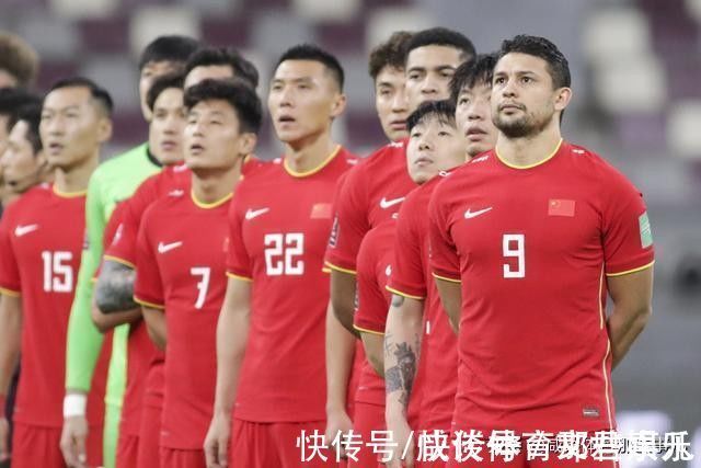 国足|国足被淘汰概率98%!洛国富、阿兰挨批,京媒评价:他们帮助有限