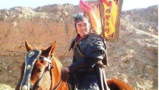 宋江&水浒传里双枪将董平为何能位列五虎将五虎将和八骠骑PK谁会赢!