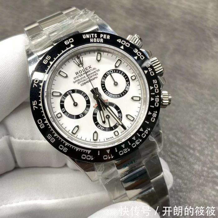 表盘|手里有一万块,我是选绿水鬼还是熊猫迪好