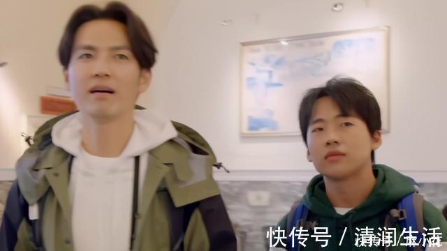 何炅問郭麒麟:我和你爸同年,你管我叫啥?他的回答亮了