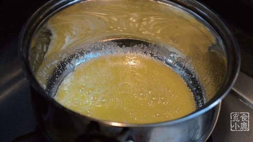 松软可口的蛋糕，您用心也能做好，软绵绵的口感，每一口都幸福