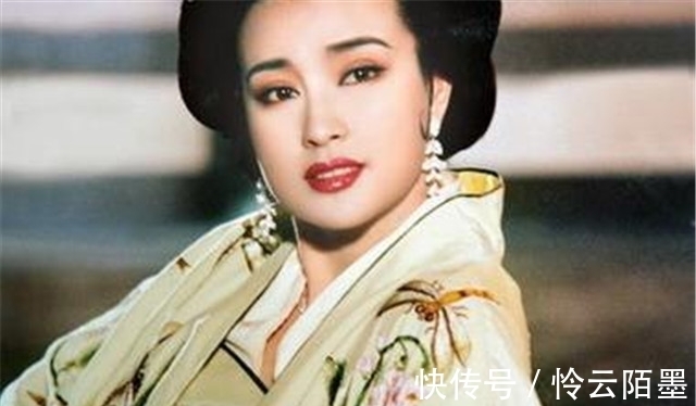 武则天$秀才出一上联,满朝官员无人能对,武则天悬赏千金,千百年无下联