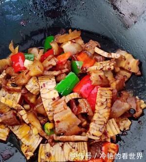 家常下饭菜,五花肉炒花干,做法简单,肥而不腻,吃不够