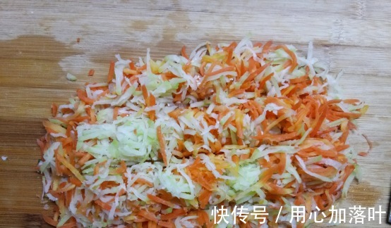 荤菜吃了会长肉，自制素丸子，依旧很美味！