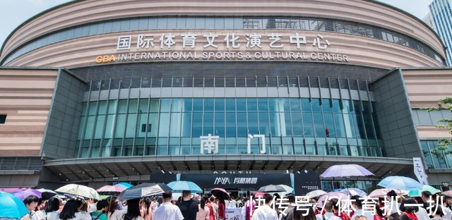 利夫|CBA联盟颤抖吧!第三阶段是老叔和广州的主场!“盈利组合”来啦