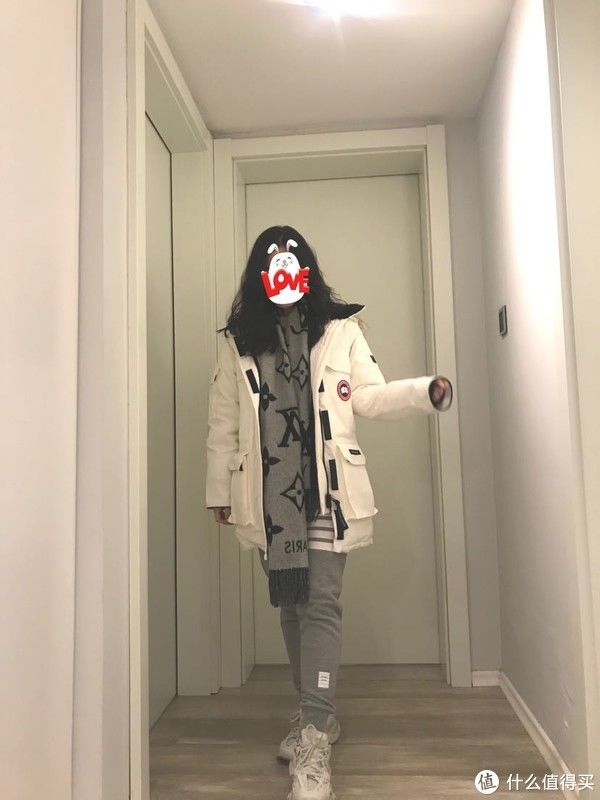  老婆|加拿大鹅帮你来过冬，老婆的CANADA GOOSE羽绒服简单评测