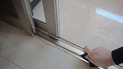 缝隙处|家里的旧钥匙一把也别扔，放在家里有大用处，用途花钱都买不到