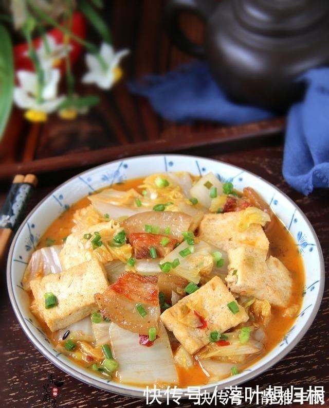 晒晒我家的晚餐，一家三口4道菜，晒到朋友圈，都夸好丰盛！