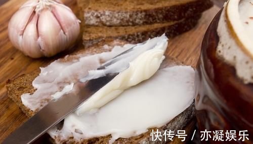 慢性疾病|比“盐和糖”还可怕的衰老加速器,可能你天天都在吃,难怪会衰老