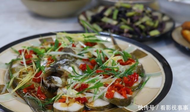 好吃|清蒸鱼,鲜嫩好吃不长肉,掌握几个小技巧,啥鱼都能做好