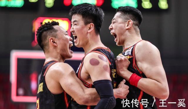 CBCBA焦点战!广厦冲击四连胜,胡金秋PK顶级大外,大黑马或四连败