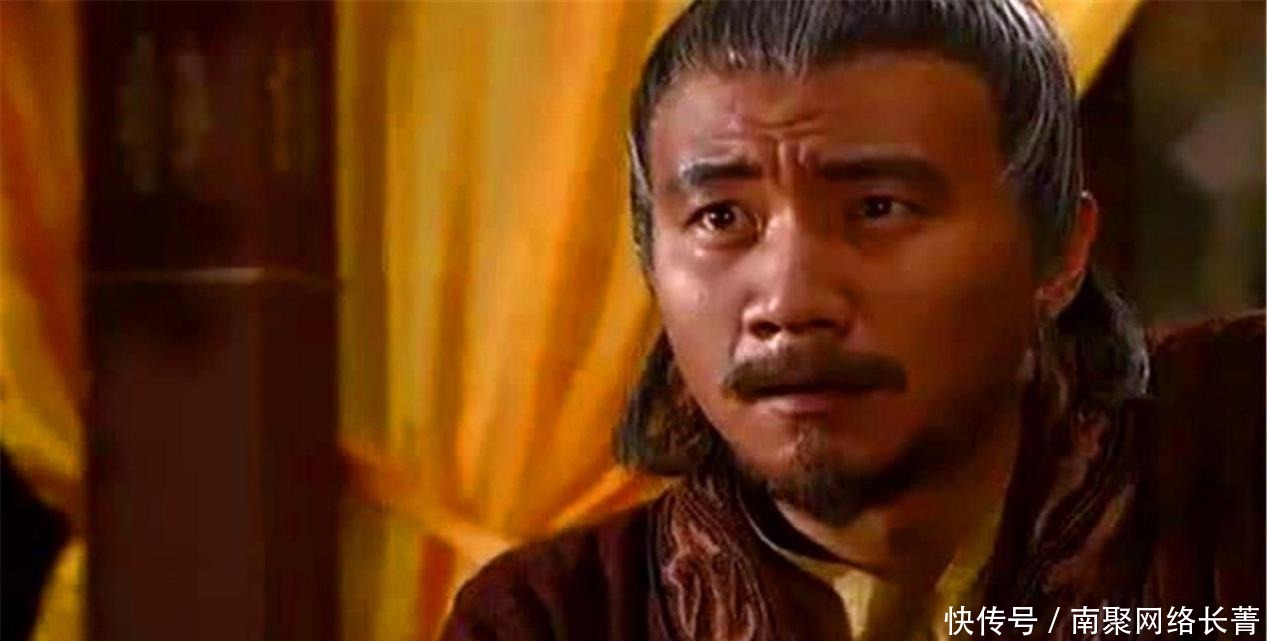 手下人|朱元璋吃饭的时候吃到毛发，为何没有杀手下人，反而乐了？