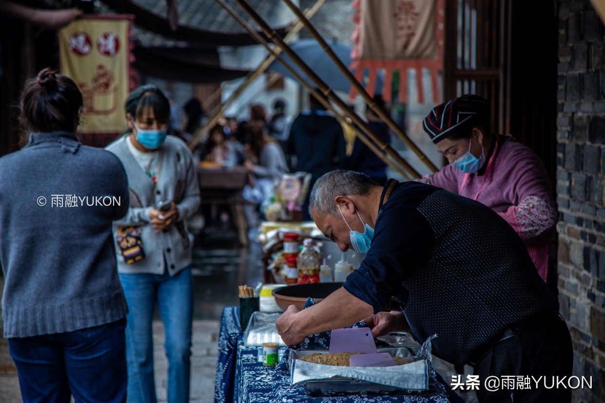 乌镇限时早餐：十多种早餐普通游客只能看，住宿客人随便免费吃