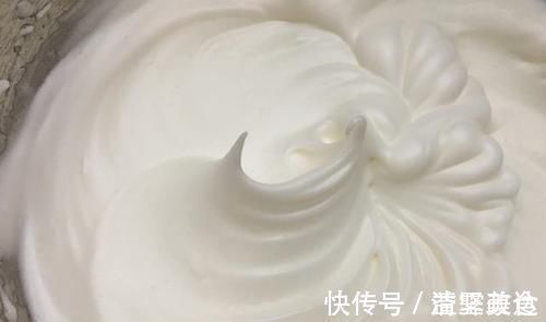 甜点|是蒸出来的蛋糕,不用烤箱,简单易做有营养,是我们全家都爱吃的一种甜点