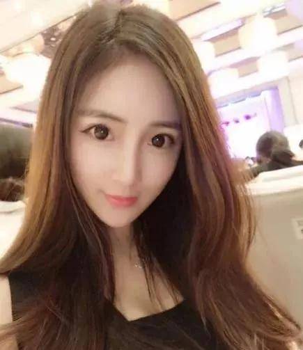 |笑话:情人节那天晚上,老婆要加班,叫我老老实实在家呆着