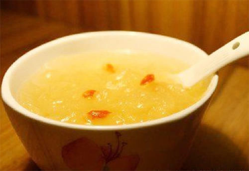 女人40岁后，多吃5种天然“雌激素”，补血排毒，淡斑抗皱防衰老