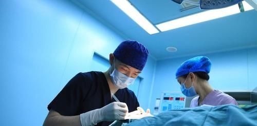 宝宝|“内检、备皮…”顺产要经历哪些“尴尬”?90后产妇:尊严掉一地