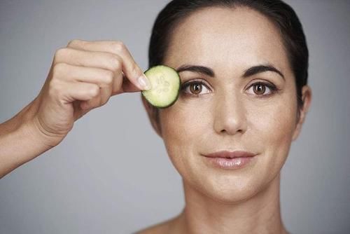 下半身|女人衰老时，“下半身”可能出现3个尴尬变化，希望你没有