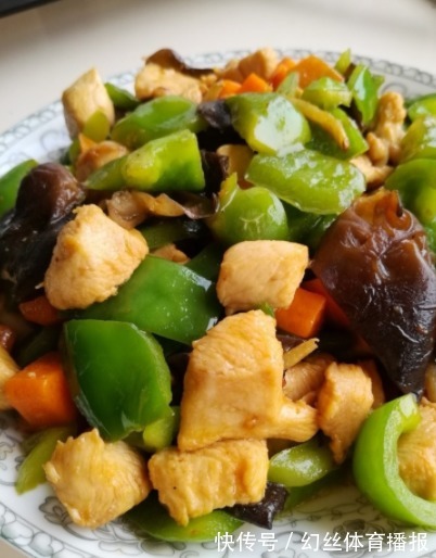 百合炒鸡丁|天热没食欲,教你做百合炒鸡丁,鲜香美味又低脂,天天吃不腻!