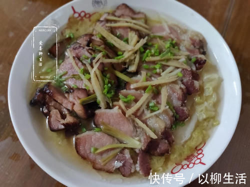 天冷多吃蒸菜，这菜蒸一蒸就出锅，鲜美到流口水，好吃到停不下筷