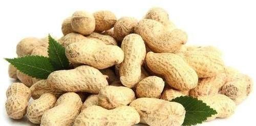 花生加上此物,每天来一碗,改善贫血,排毒清污,子宫越来越干净