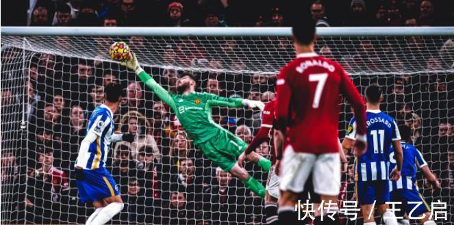 c罗|新年首球,C罗一挑三轰世界波!B费长途奔袭建功,曼联2-0布莱顿