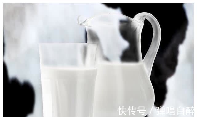 喝牛奶|牢记3个喝牛奶的“黄金时间”，别让营养白白浪费，早知道早受益