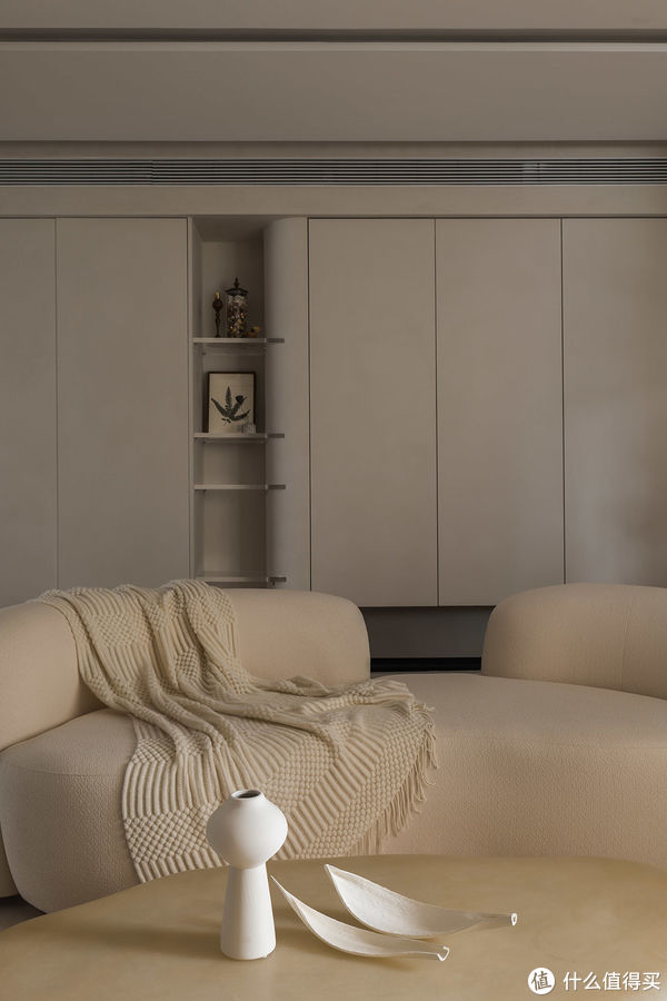 奶油色|难怪这么多人喜欢奶油色,再结合微水泥,非常温柔高级,太好看了