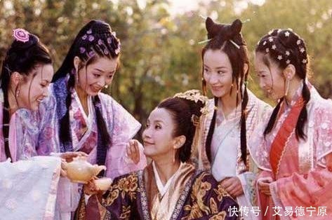 吃饭|皇帝邀请功臣吃饭,然当他看到菜后惊吓出汗,说到:我们很危险