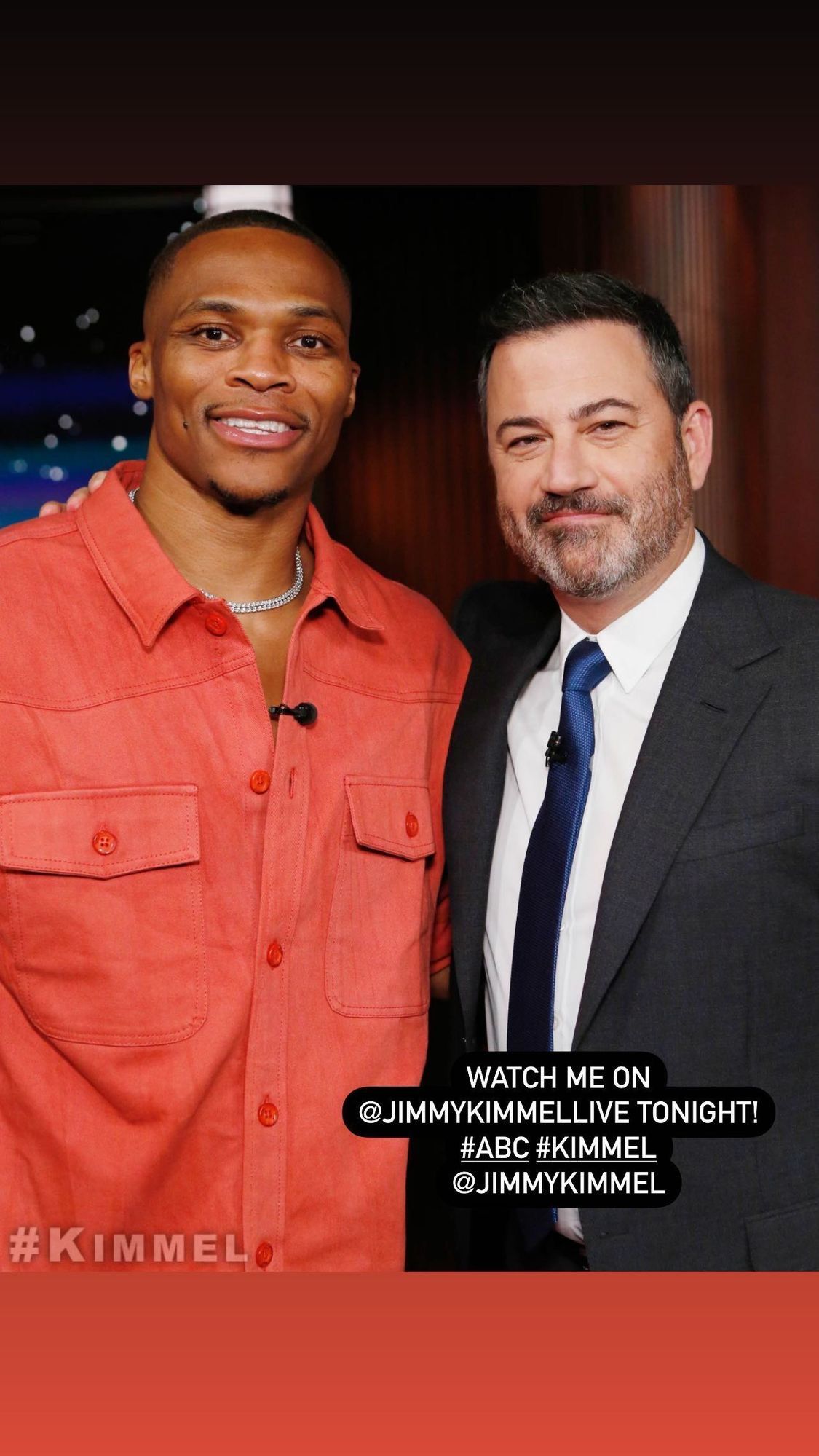 威斯|进军娱乐圈!威少转发自己今日参与脱口秀节目访谈录制照