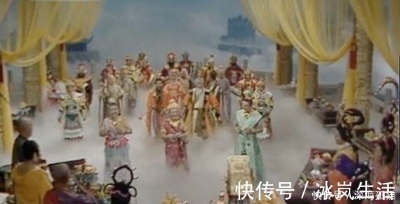 三清$难怪元始天尊甘心向如来行礼,你看看真武大帝和镇元子都怎么说?