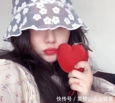 特征|笑起来让人心动的女生,嘴唇都有这三大特征,难怪“异性缘”爆棚