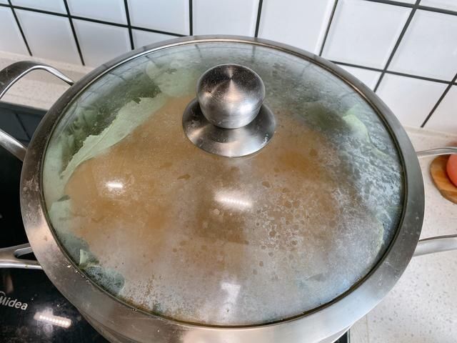 粳米粉|记忆中夏天最美好的味道，荷叶的清香米糕的Q弹软糯，做法还简单