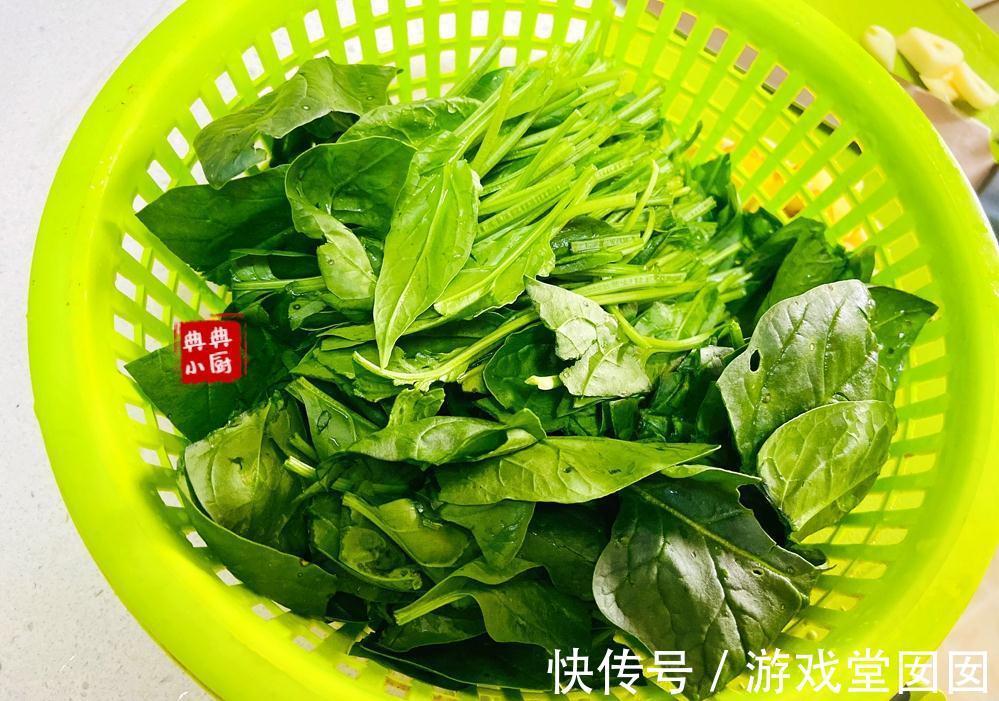 低脂低卡,减肥必备时蔬,超好吃的清炒菠菜