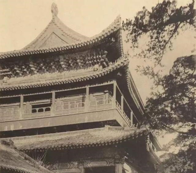 麦积山|「麦积山」上横跨千年的凄美爱情故事