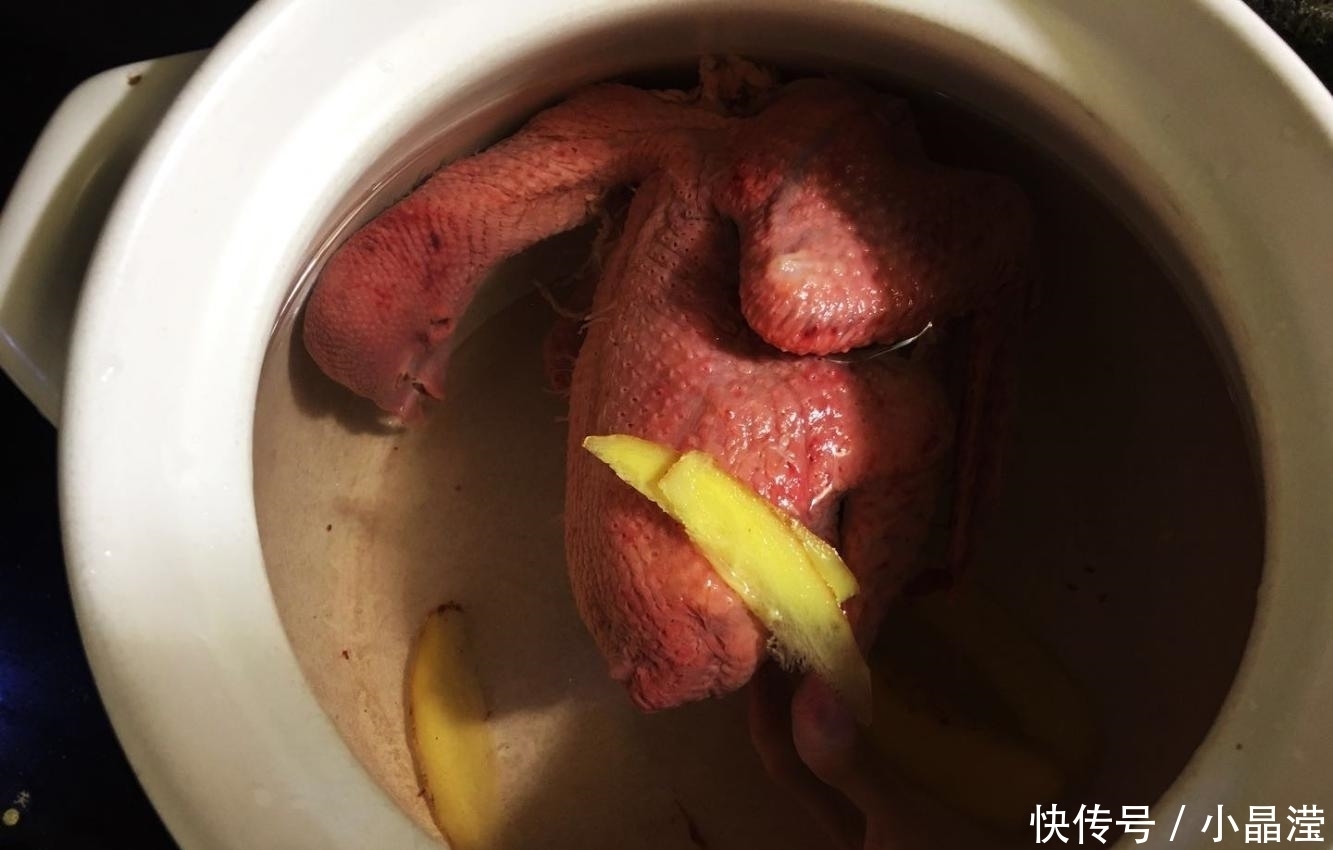 秋冬进补, 吃鸡肉牛肉都不如它, 吃1只胜过9只鸡, 补肾又暖胃