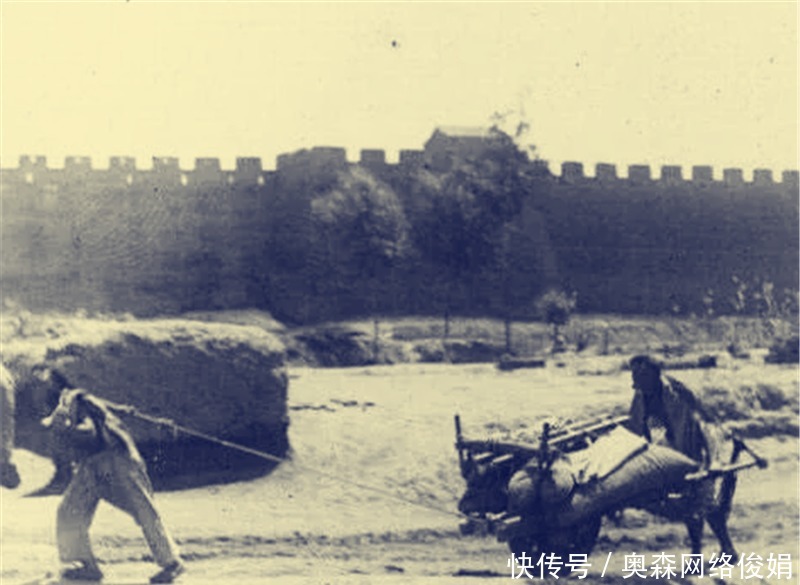 还真|晚清时期的老照片：图二是底层的贫苦老百姓，图五是溥仪的爷爷