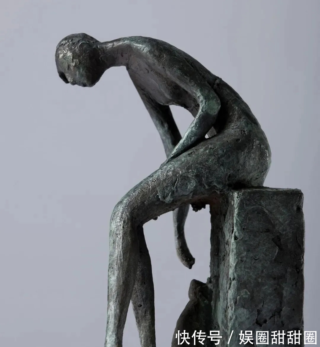 Quinn!Bob Quinn 和他的表现主义雕塑