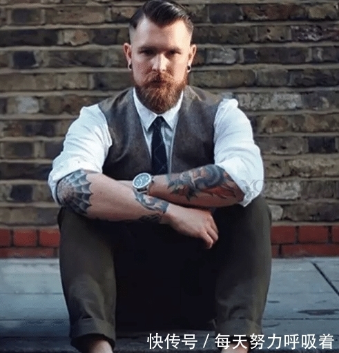 女人|女人最讨厌男人的戴表方式,触犯秒变油腻男!