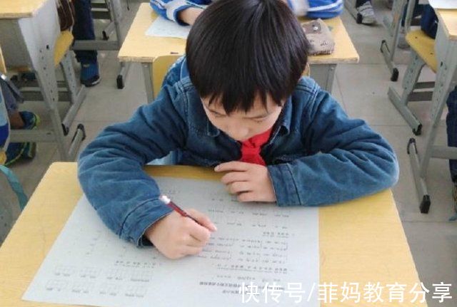 老师|小学生因“名字简单”走红，连名带姓只有2笔，网友直呼家长有才