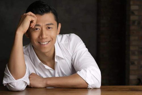 赶超|他的小楷堪称娱乐圈写得最好的书法水平赶超书法家,你认同吗