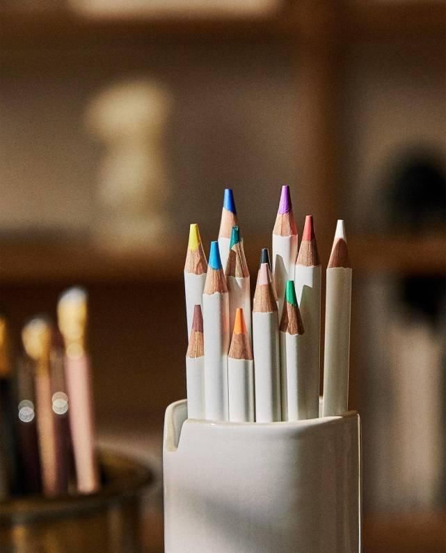 带来|丢掉手机看看纸笔带来的治愈,说不定还能为你的工作添灯加油